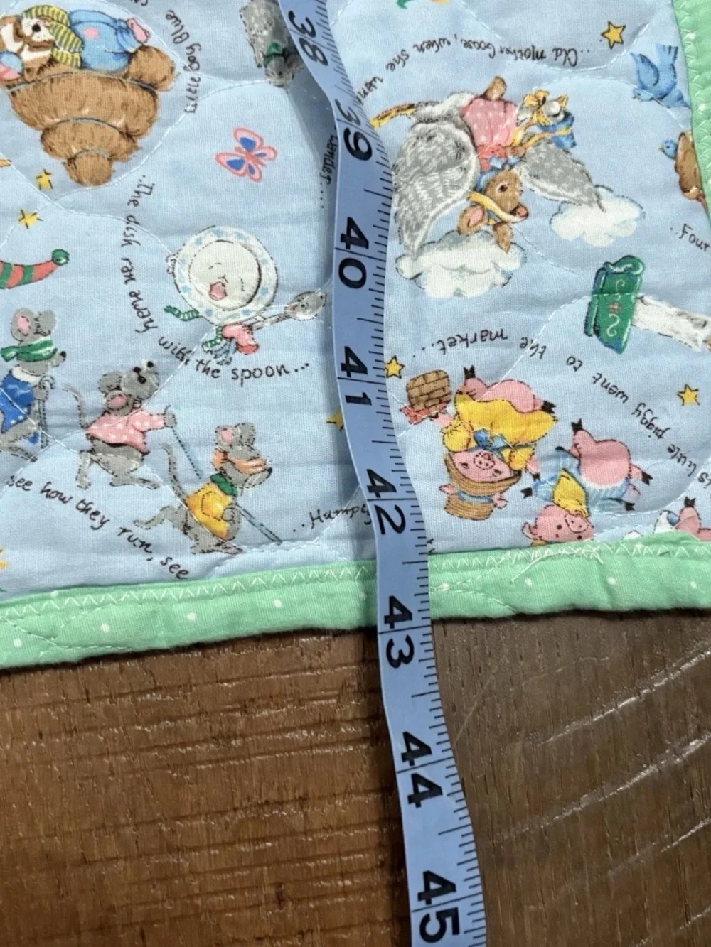 Baby Blanket Quilt Crib Nursery Rhymes Old Woman Who Lived In A Shoe 33x42.5”